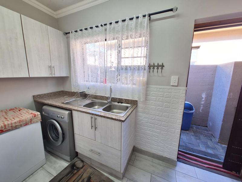 2 Bedroom Property for Sale in Dana Bay Western Cape